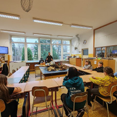 Výtvarná hodina ve spolupráci s Lesy ČR